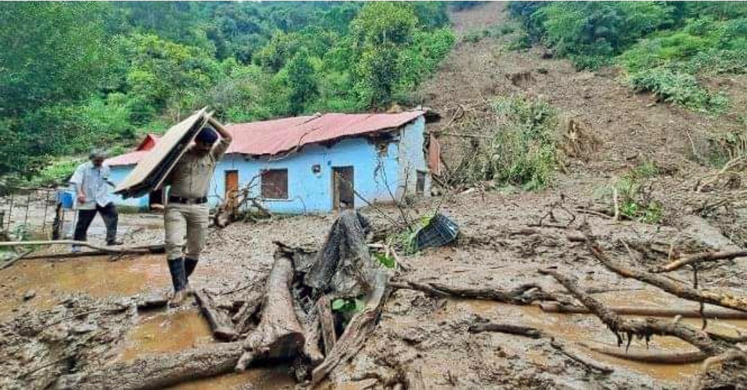 भारतको हिमाचल प्रदेशमा वर्षाका कारण मृत्यु हुनेको संख्या ५० पुग्यो